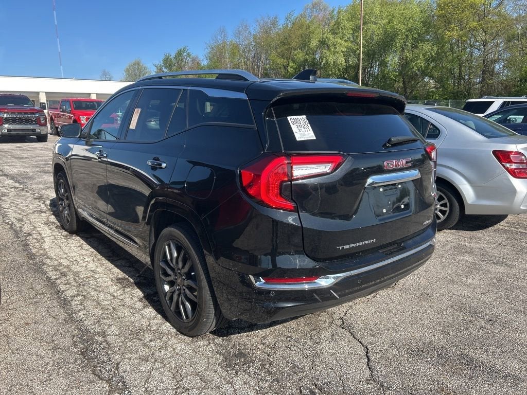 2023 GMC Terrain Denali