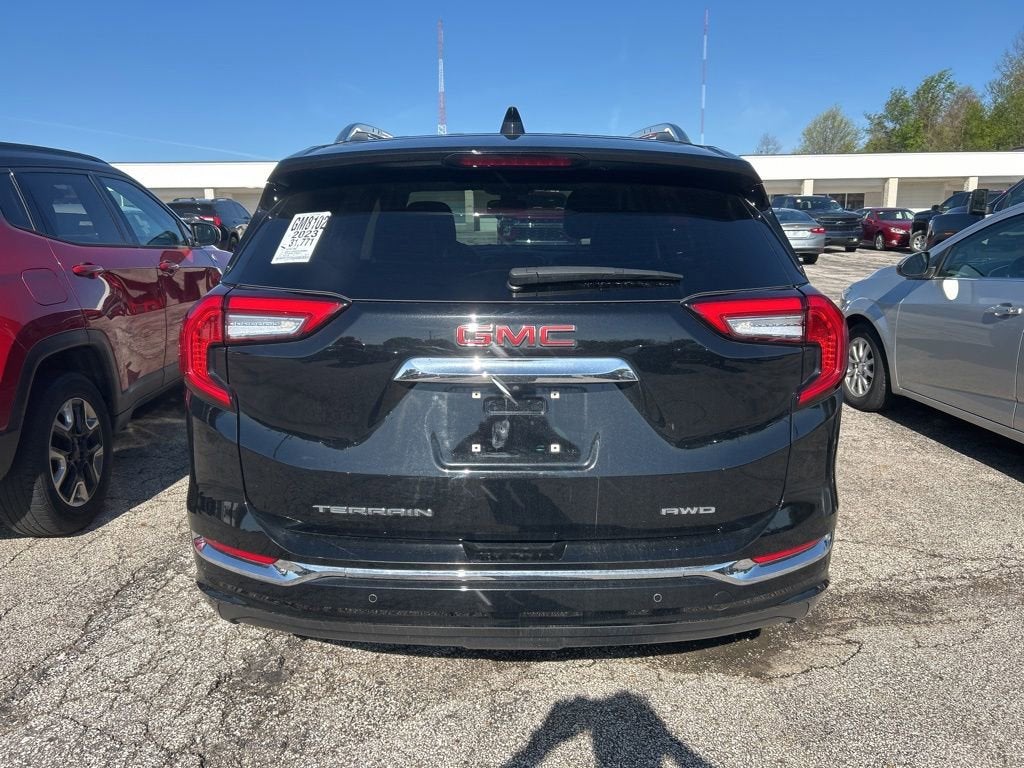 2023 GMC Terrain Denali