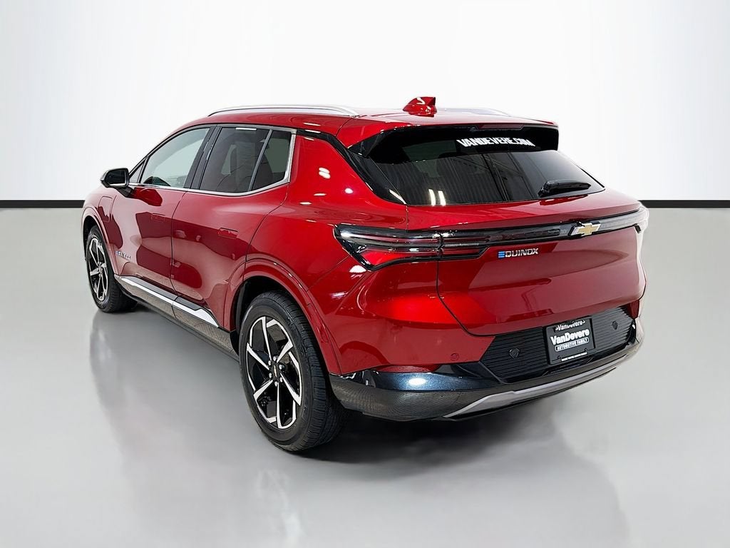 2025 Chevrolet Equinox EV LT