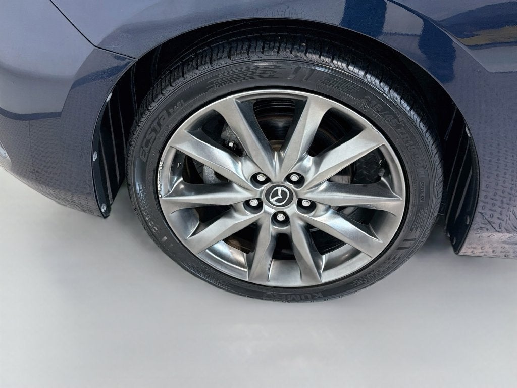2018 Mazda Mazda3 5-Door Touring