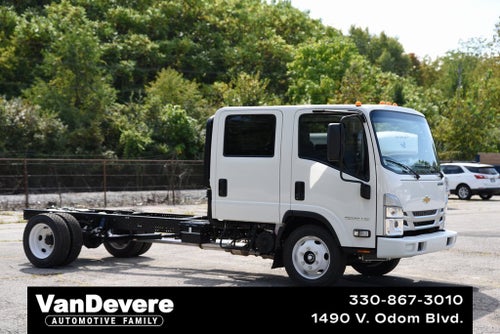 2025 Chevrolet Low Cab Forward 4500 NA