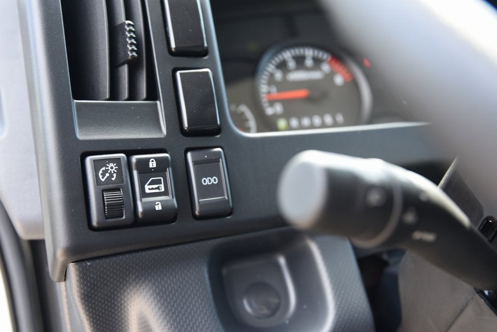 2025 Chevrolet Low Cab Forward 4500 NA