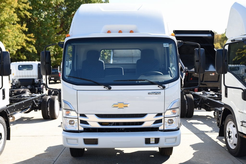 2025 Chevrolet Low Cab Forward 4500 NA
