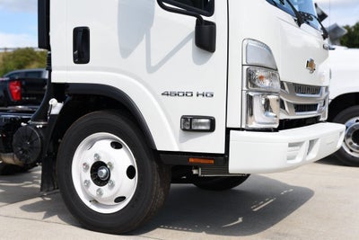 2025 Chevrolet Low Cab Forward 4500 HG NA