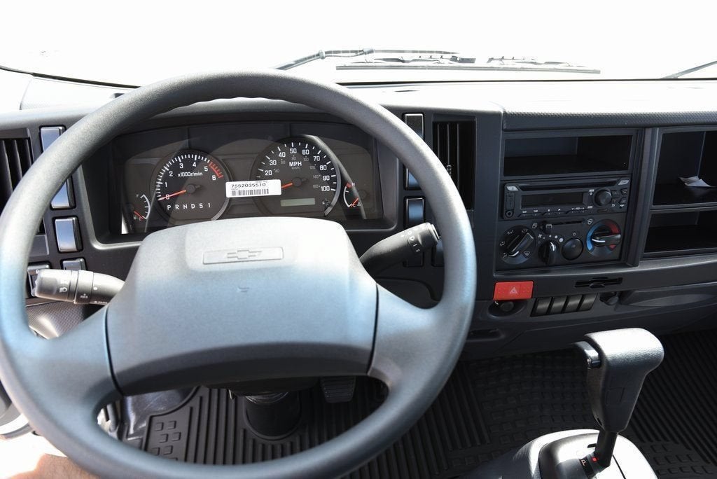 2025 Chevrolet Low Cab Forward 4500 HG NA