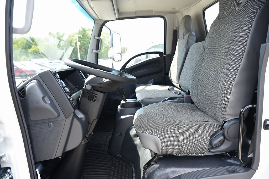 2025 Chevrolet Low Cab Forward 4500 NA