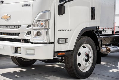 2024 Chevrolet Low Cab Forward 4500 NA