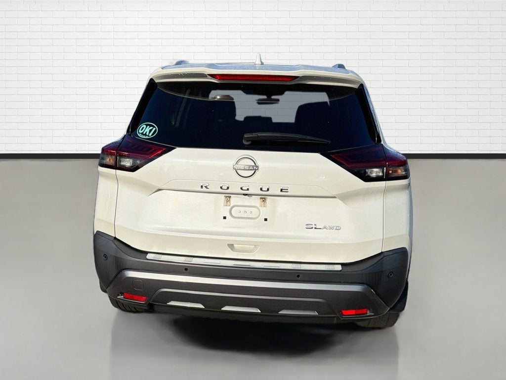 2022 Nissan Rogue SL