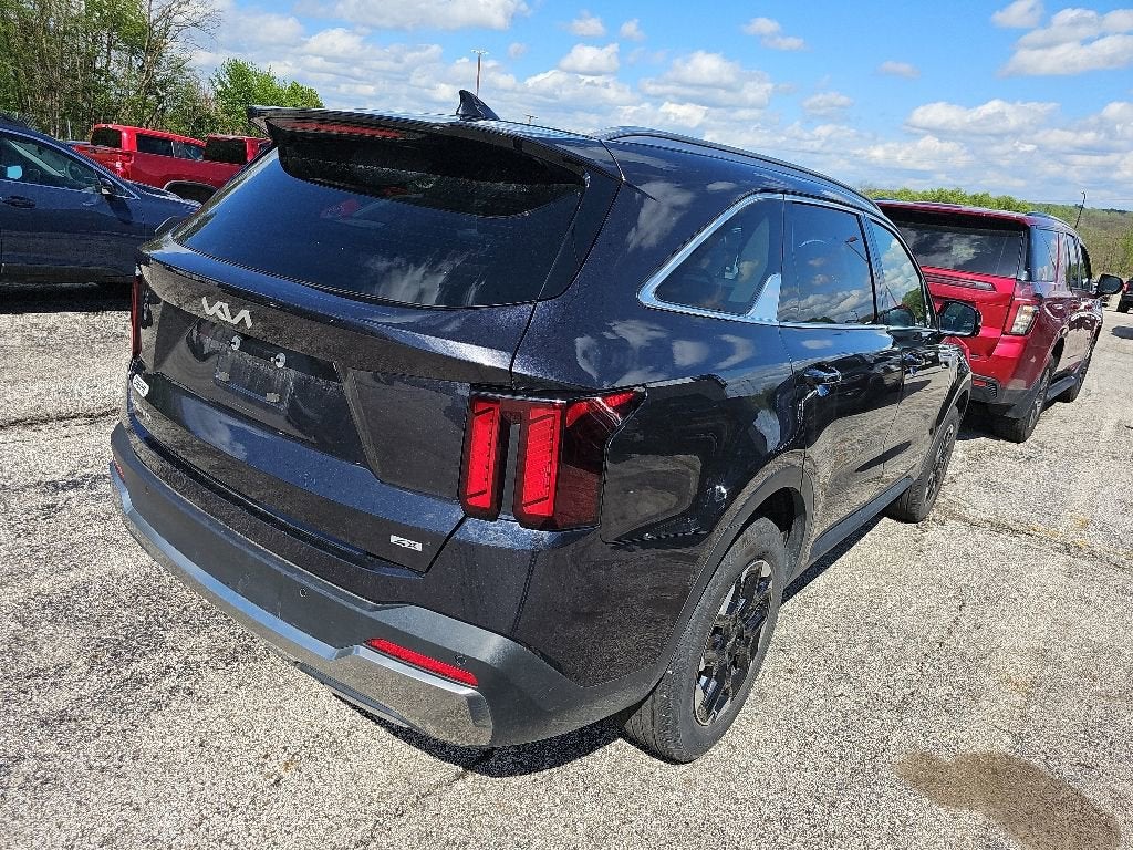 2025 Kia Sorento S