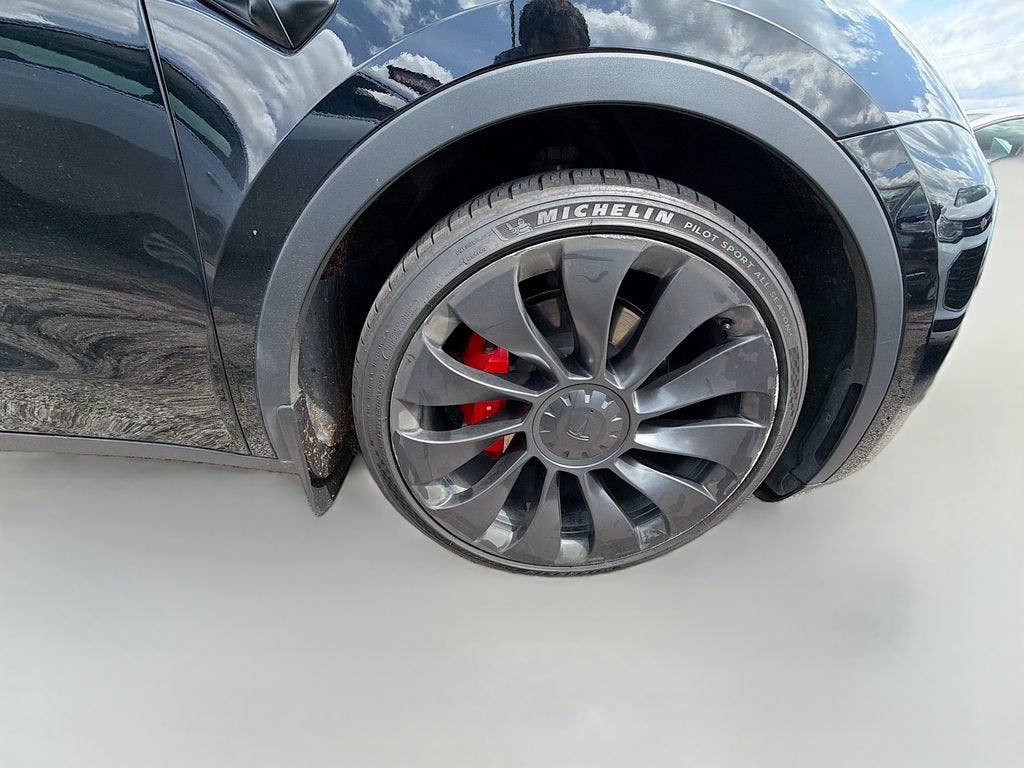 2023 Tesla Model Y Performance