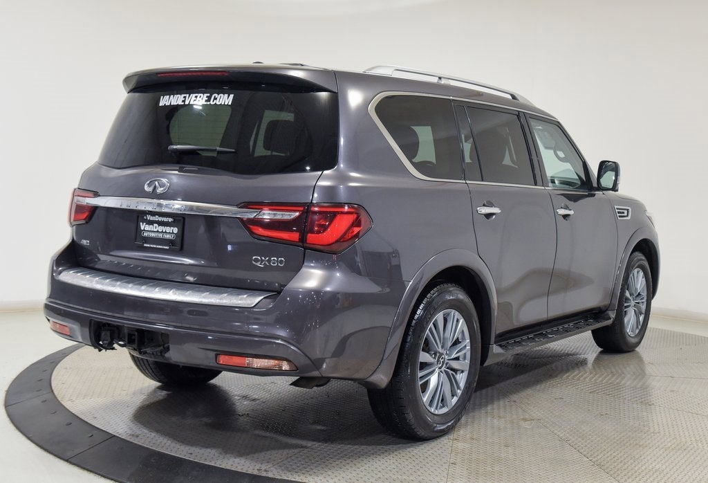 2024 INFINITI QX80 LUXE