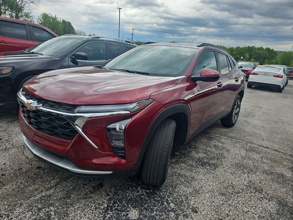 2025 Chevrolet Trax LT