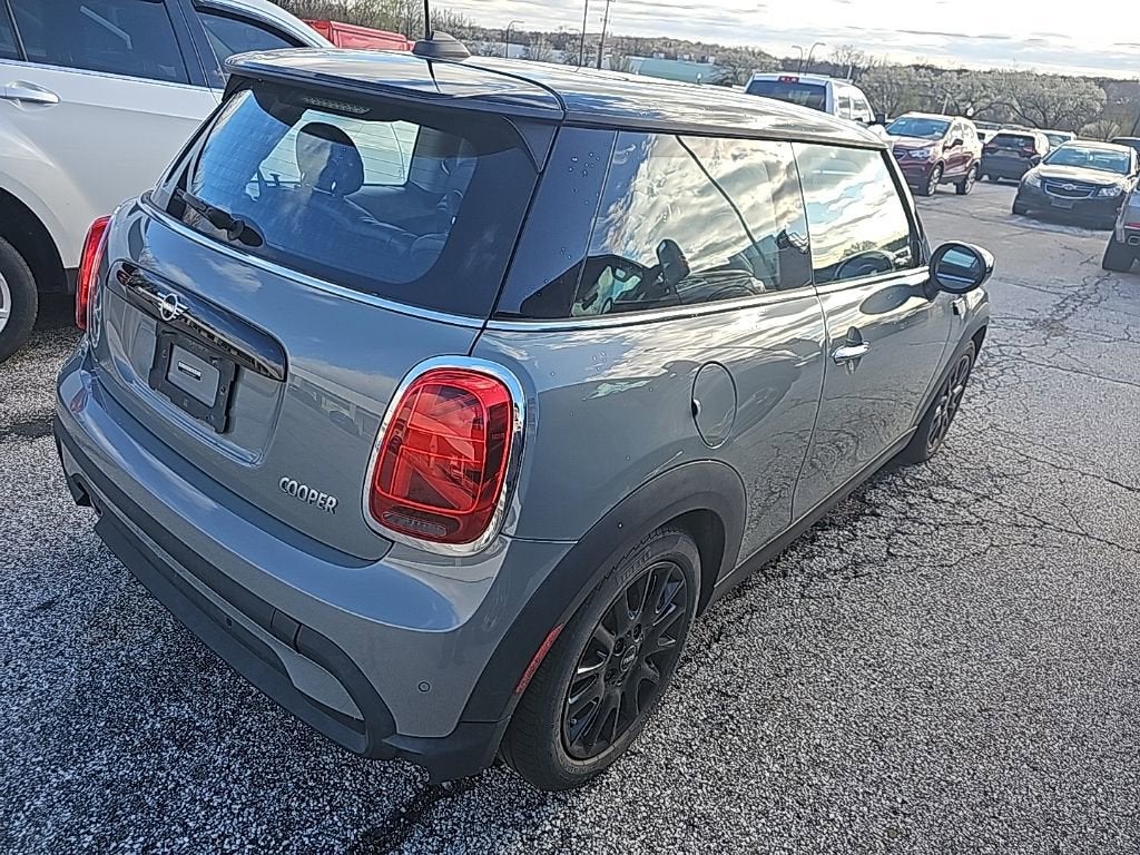 2022 MINI Hardtop 2 Door Cooper