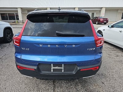 2020 Volvo XC40 R-Design