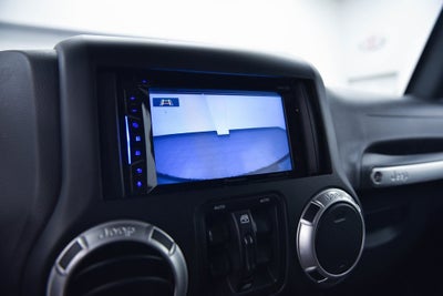 2018 Jeep Wrangler JK Unlimited Sahara