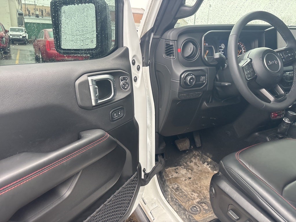 2025 Jeep Wrangler Rubicon X