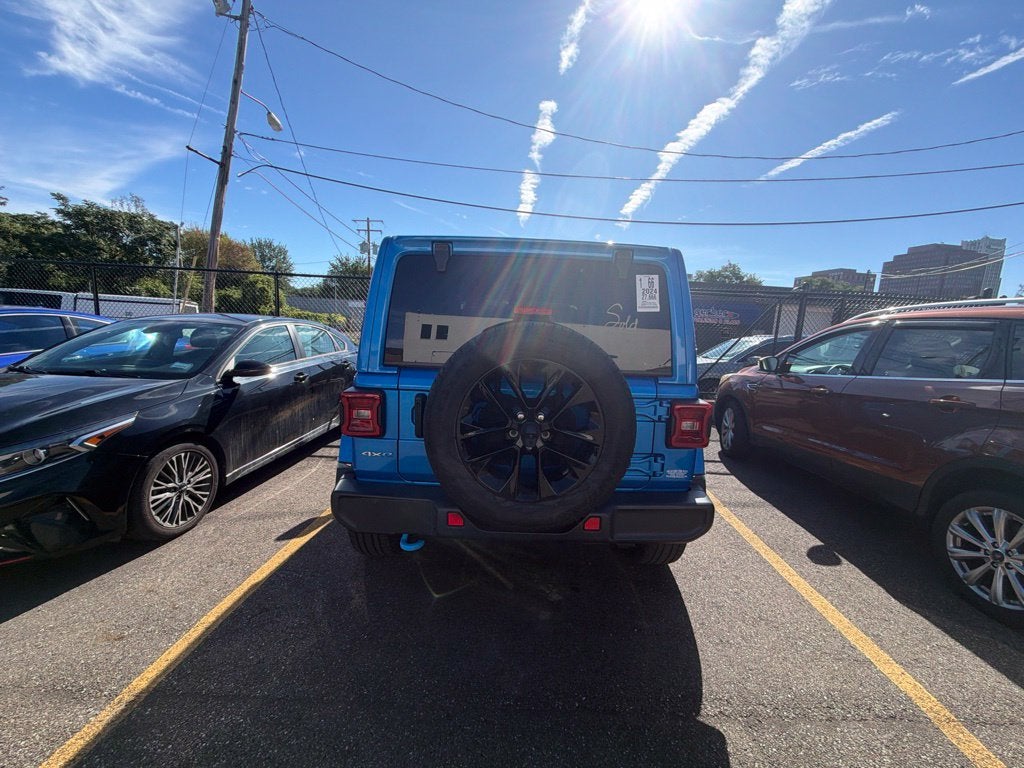 2024 Jeep Wrangler Sahara 4xe