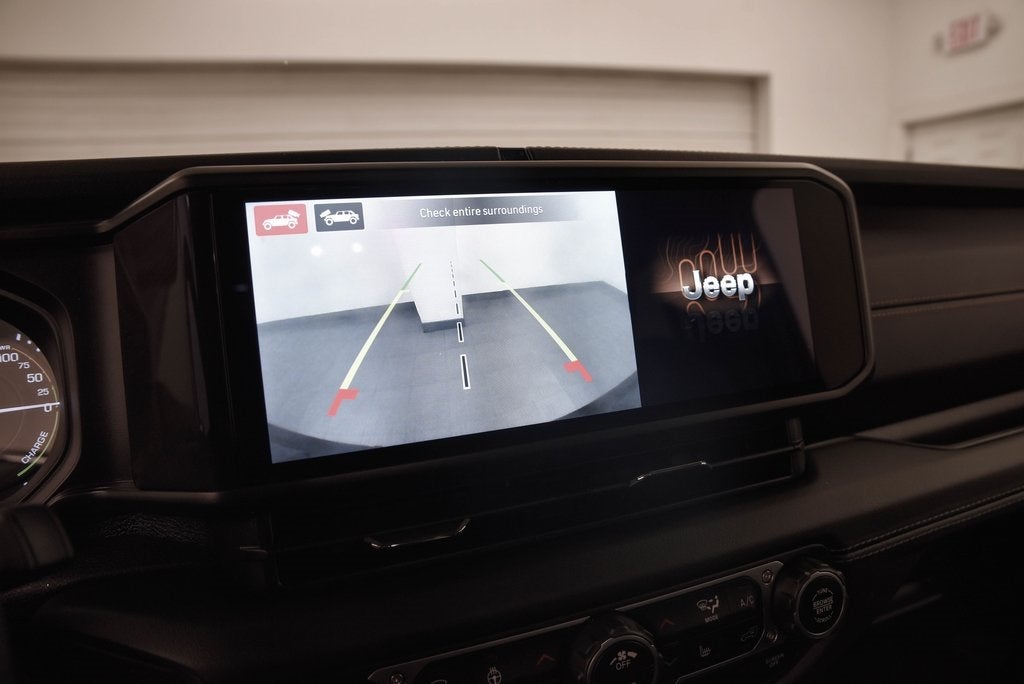 2024 Jeep Wrangler Sahara 4xe