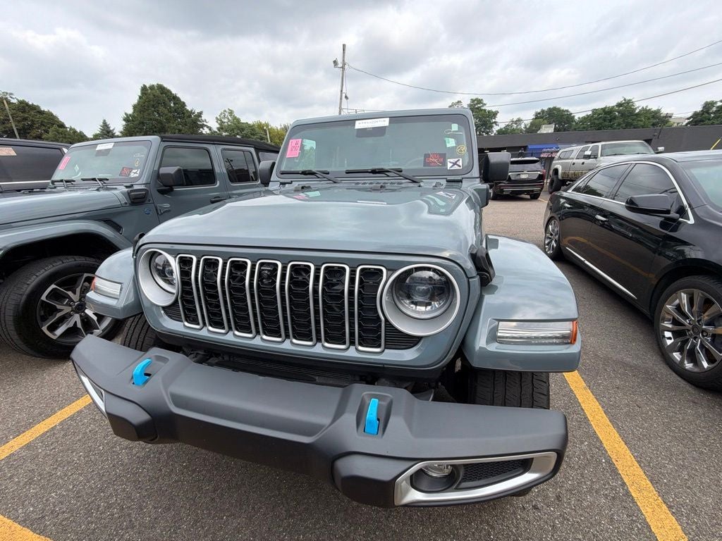 2024 Jeep Wrangler Sahara 4xe