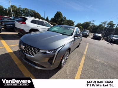 2022 Cadillac CT4 Premium Luxury