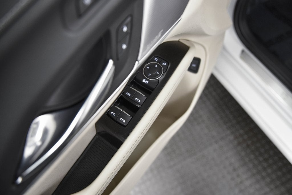 2022 Cadillac CT4 Premium Luxury