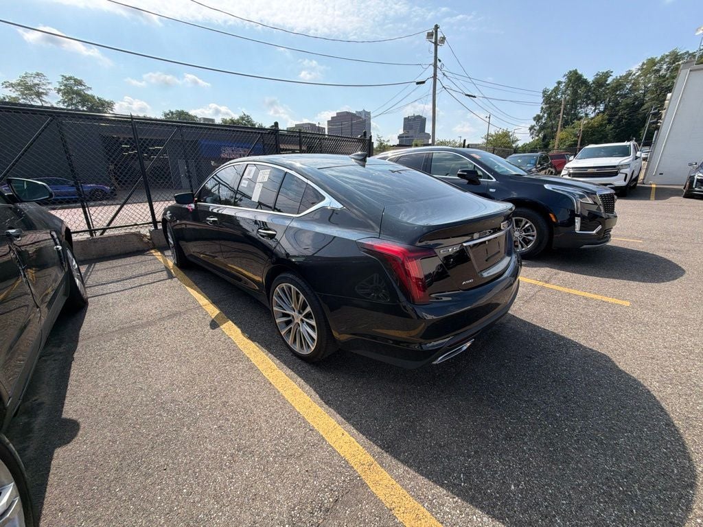 2022 Cadillac CT5 Premium Luxury