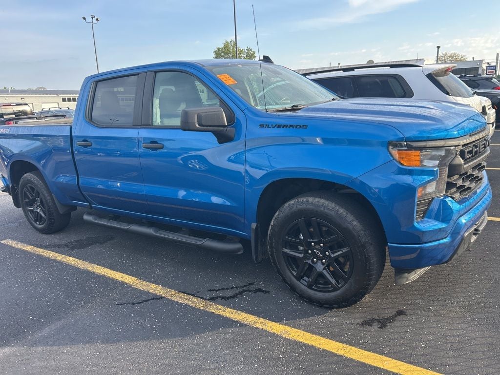 2023 Chevrolet Silverado 1500 Custom