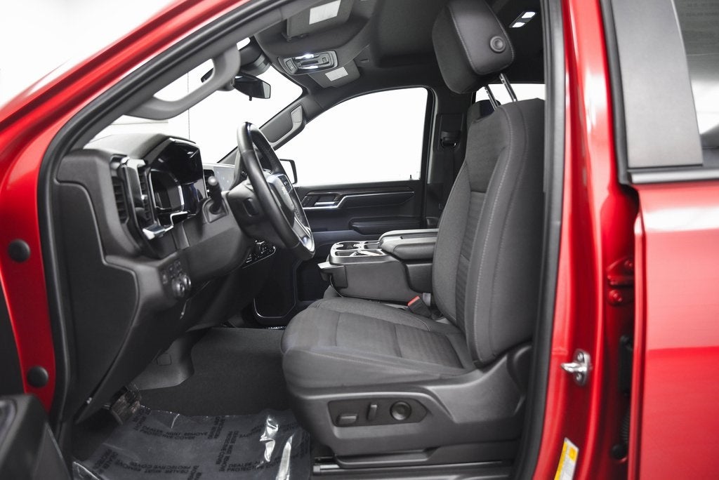 2023 Chevrolet Silverado 1500 LT LT1