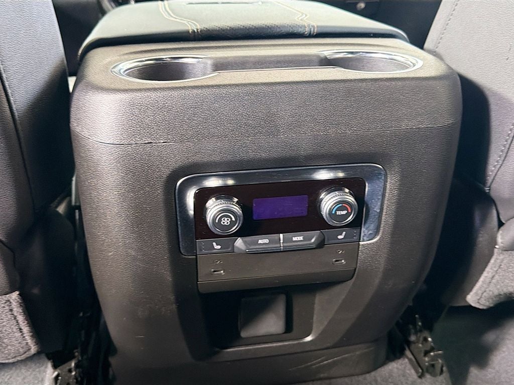 2025 GMC Yukon AT4