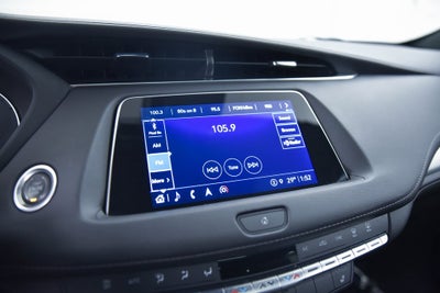 2022 Cadillac XT4 Premium Luxury