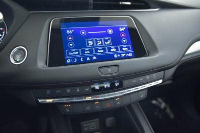 2022 Cadillac XT4 Premium Luxury