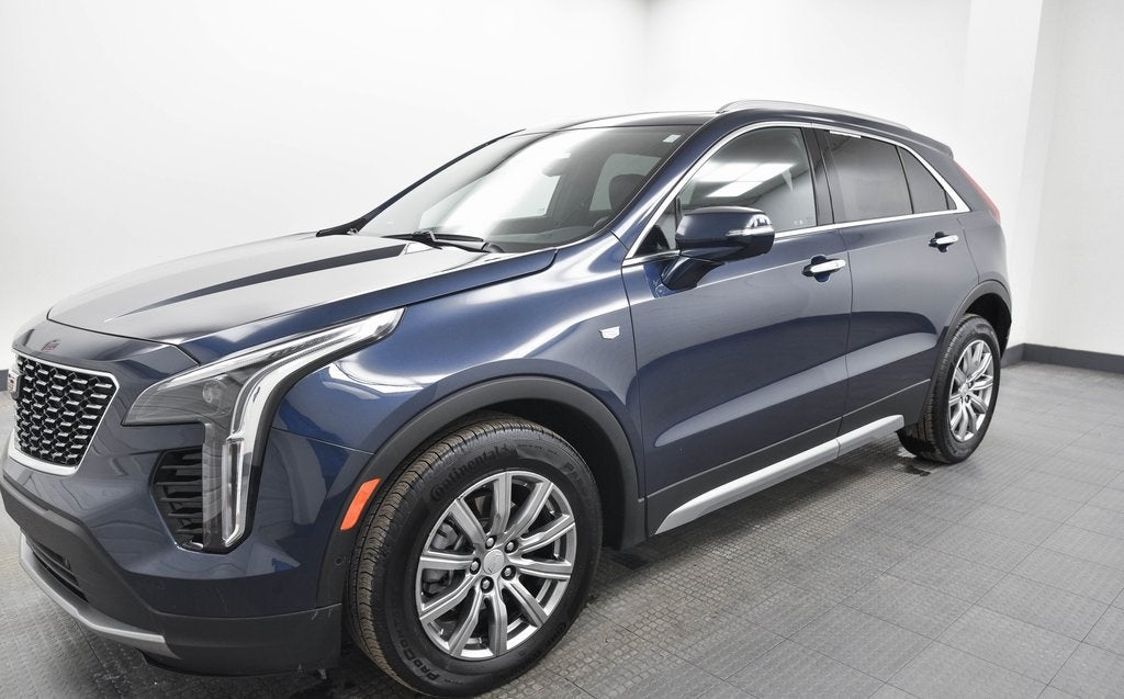 2022 Cadillac XT4 Premium Luxury
