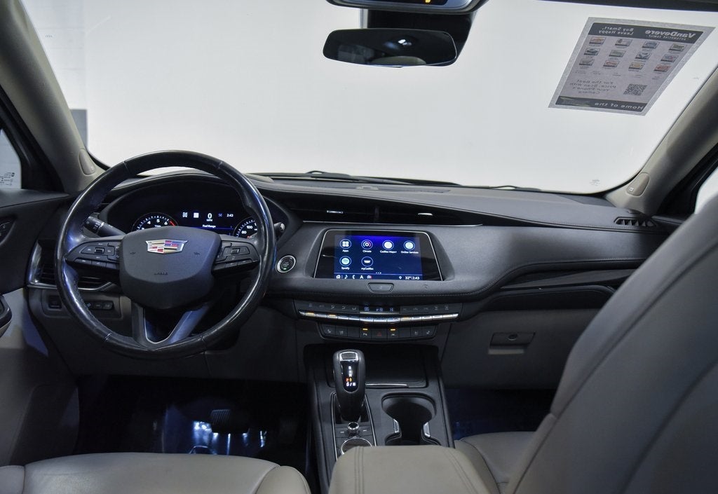 2019 Cadillac XT4 Premium Luxury