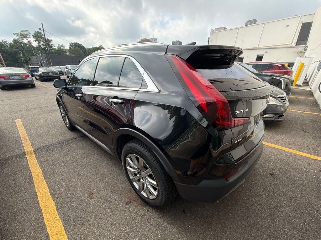 2020 Cadillac XT4 Premium Luxury