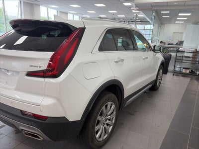 2023 Cadillac XT4 Premium Luxury