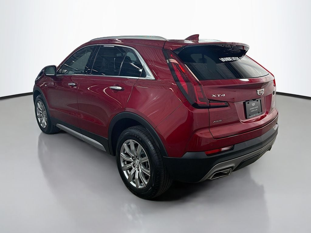 2023 Cadillac XT4 Premium Luxury