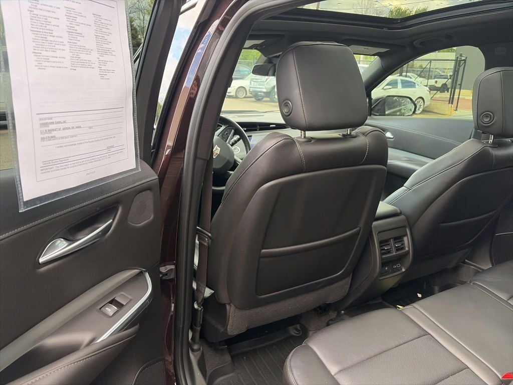 2020 Cadillac XT4 Premium Luxury