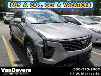 2024 Cadillac XT4 Premium Luxury