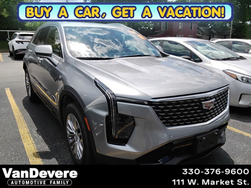 2024 Cadillac XT4 Premium Luxury