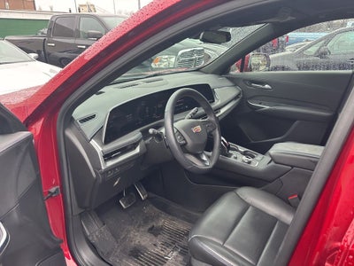 2025 Cadillac XT4 Sport