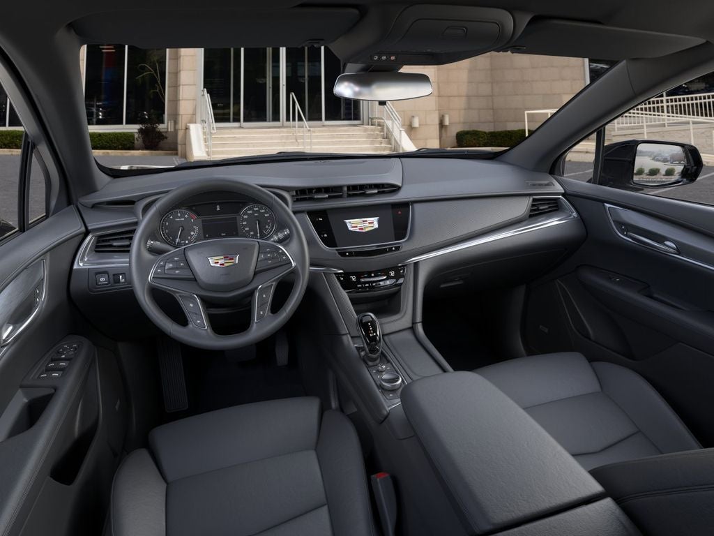 2026 Cadillac XT5 Luxury