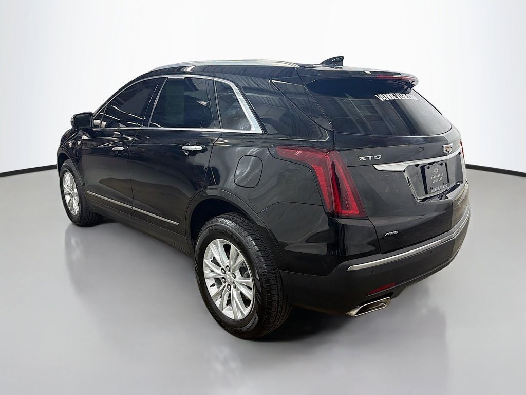 2021 Cadillac XT5 Luxury