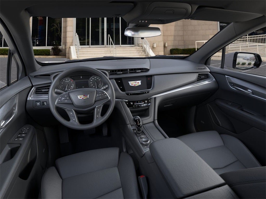 2026 Cadillac XT5 Luxury