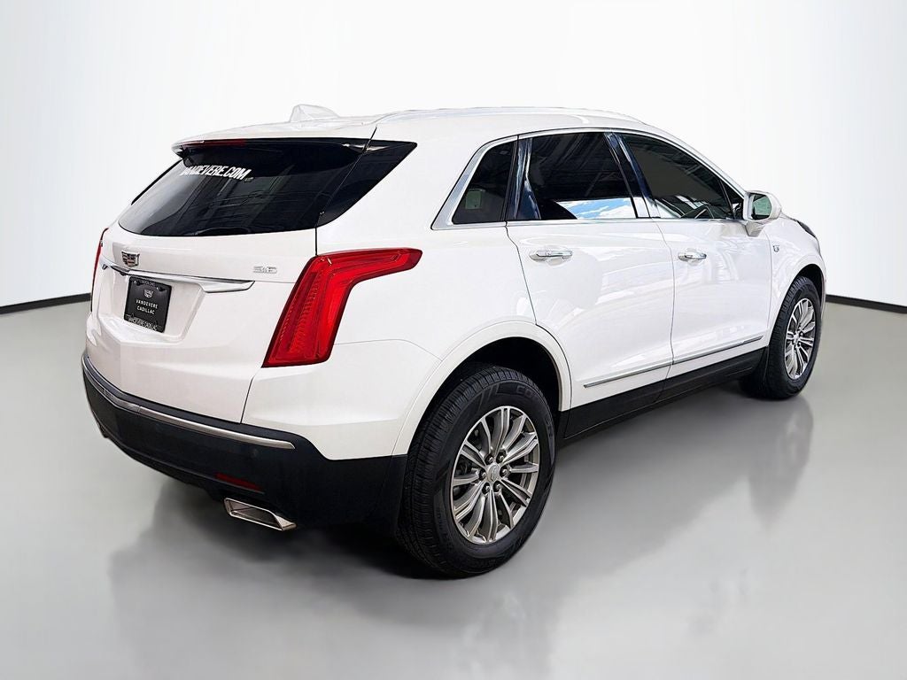 2017 Cadillac XT5 Luxury
