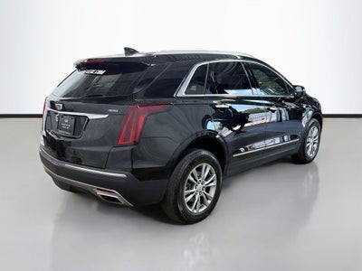 2022 Cadillac XT5 Premium Luxury