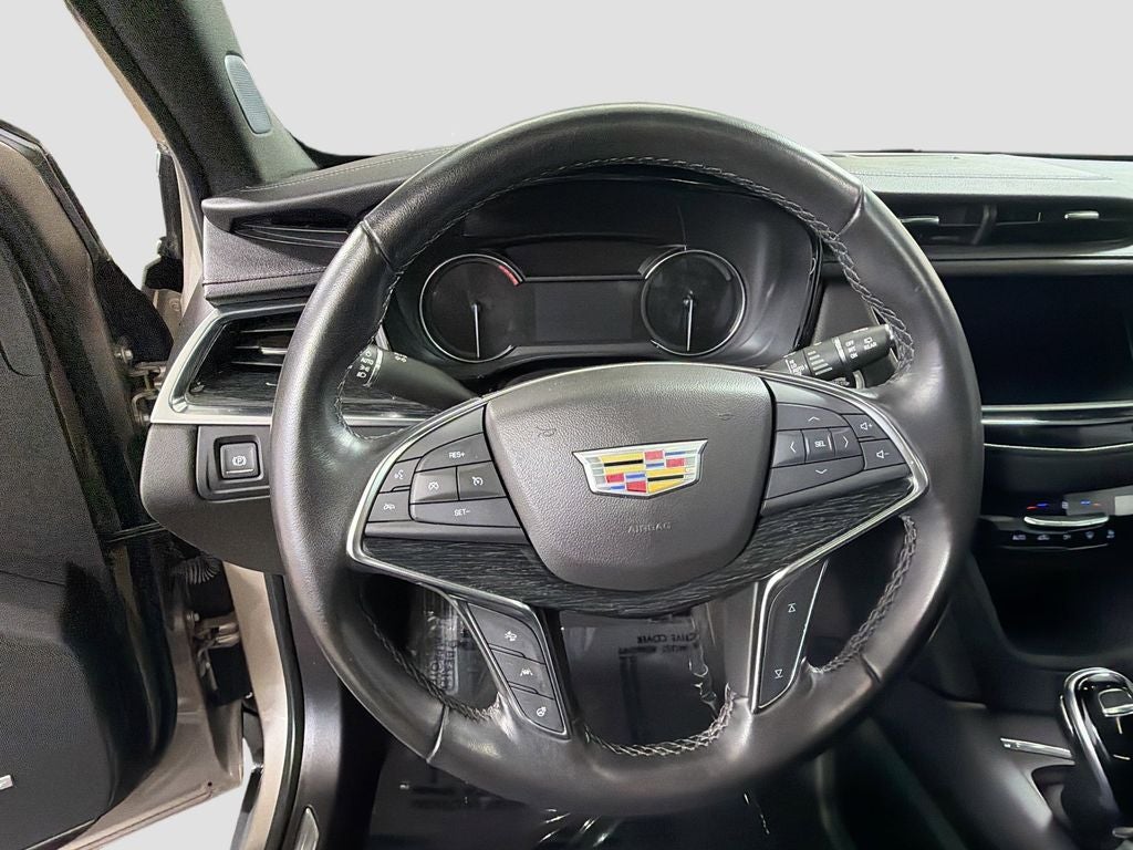 2022 Cadillac XT5 Premium Luxury