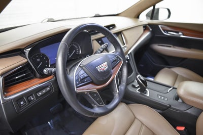 2018 Cadillac XT5 Platinum