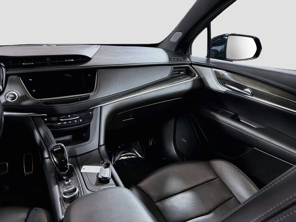 2022 Cadillac XT5 Sport