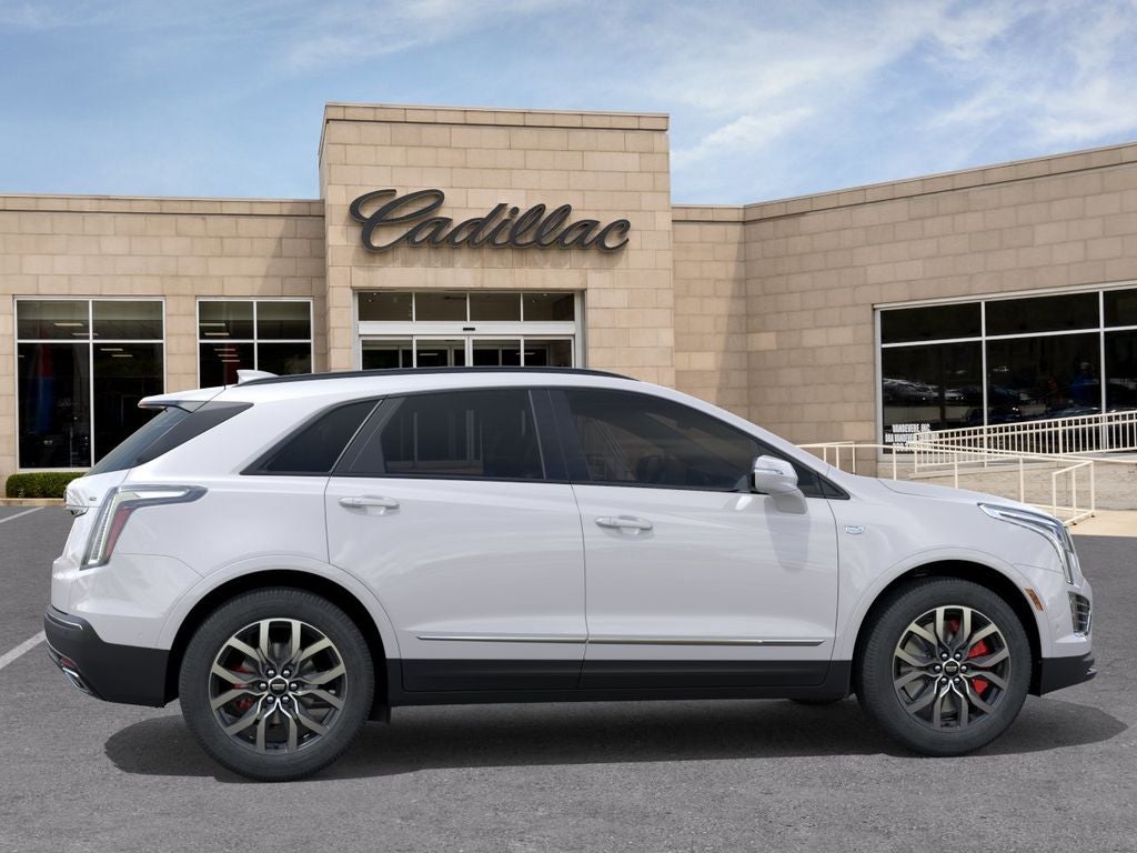 2026 Cadillac XT5 Sport
