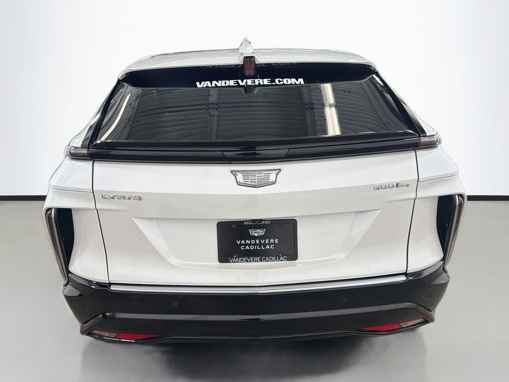 2024 Cadillac LYRIQ Tech